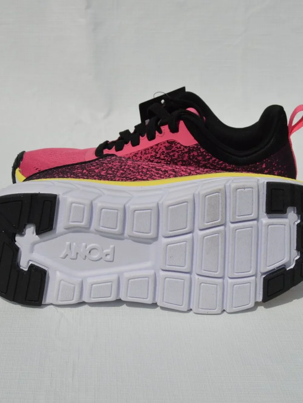 PONY Womens Sneaker Glide Sizes 7 & 6.5 (New)